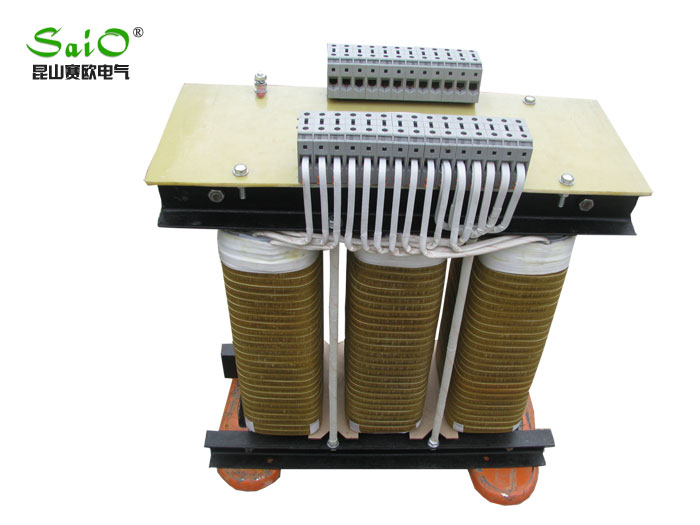 CSGD three-phase marine isolation transformers (bare S11)